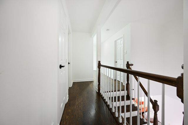 360 Erie Circle, Bloomingdale, IL 60108