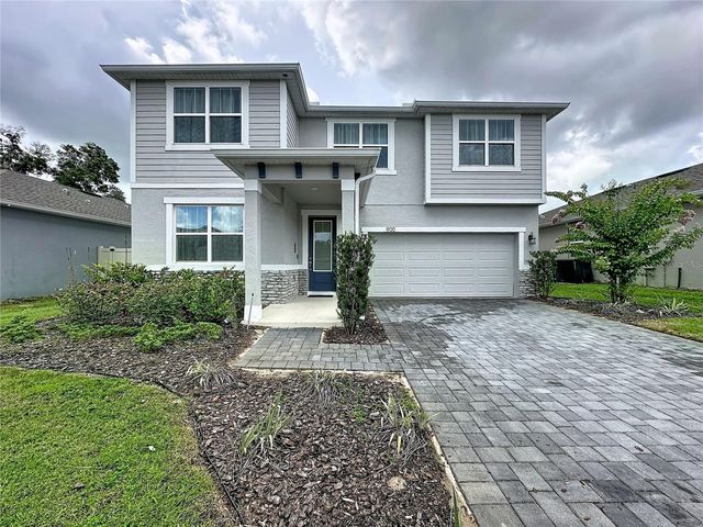 900 HONEY PETAL LANE, Deland, FL 32720