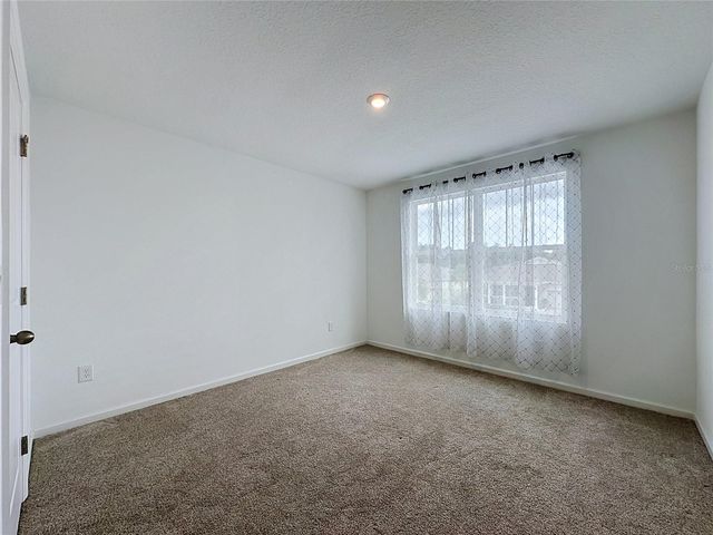 900 HONEY PETAL LANE, Deland, FL 32720