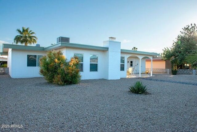 10838 W ACACIA Drive, Sun City, AZ 85373