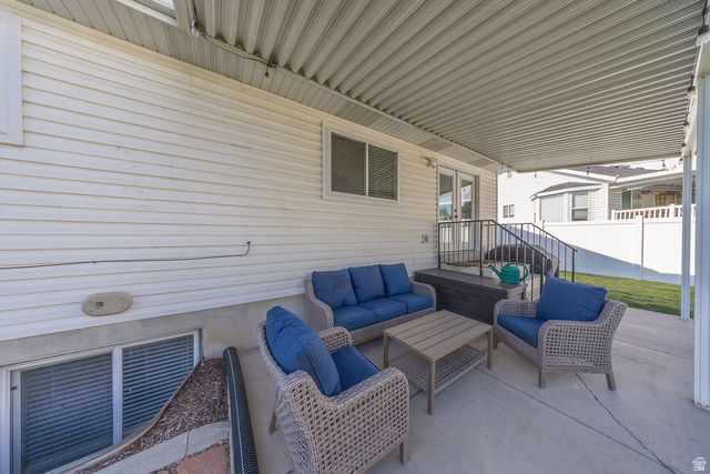 2765 W LINDI WAY, Layton, UT 84041