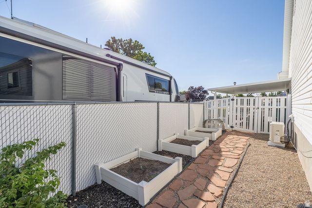 2765 W LINDI WAY, Layton, UT 84041