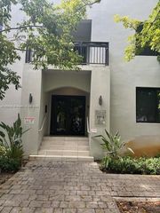2162 SW 14th Ter 212, Miami, FL 33145