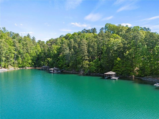 132 S Falls Road, Sunset, SC 29685