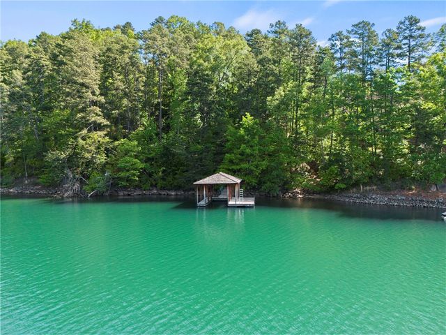 132 S Falls Road, Sunset, SC 29685