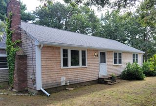 8 Westbury Way, Barnstable, MA 02635