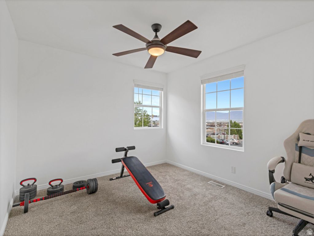 Image 16 of property listing at 4914 W DUNCAN MEADOW LN, Riverton, UT 84096