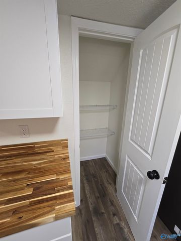 126 Bernices Private Drive, Danville, AL 35640