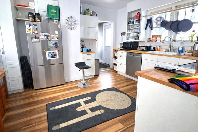 176 High Street, Brattleboro, VT 05301