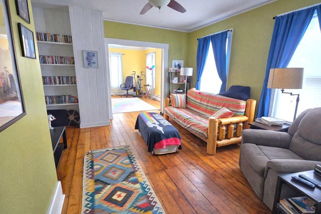 176 High Street, Brattleboro, VT 05301