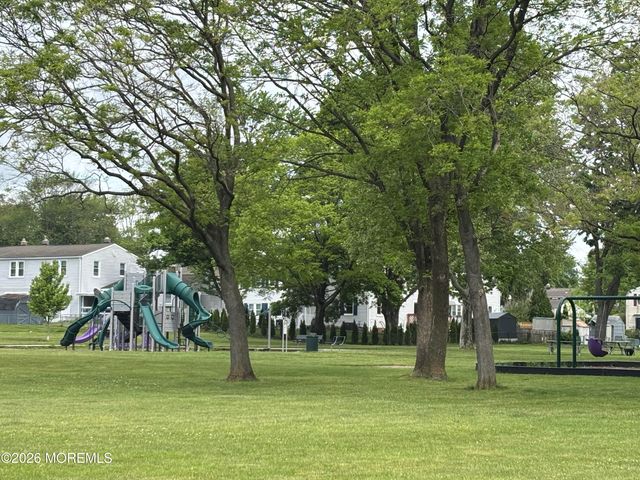 434 Crawford Street, Shrewsbury Twp, NJ 07724