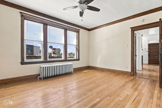 3046 N Davlin Court, Chicago, IL 60618