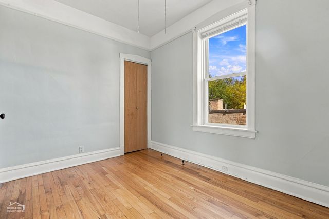 3046 N Davlin Court, Chicago, IL 60618