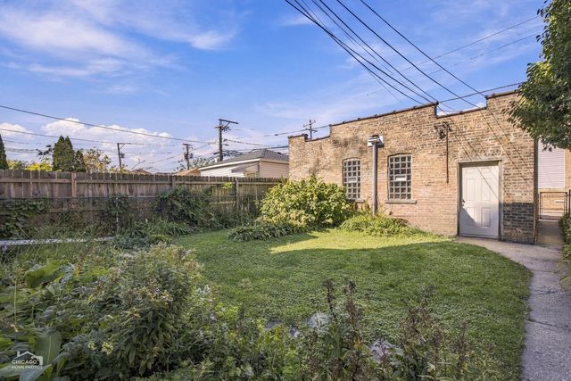 3046 N Davlin Court, Chicago, IL 60618