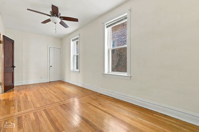 3046 N Davlin Court, Chicago, IL 60618