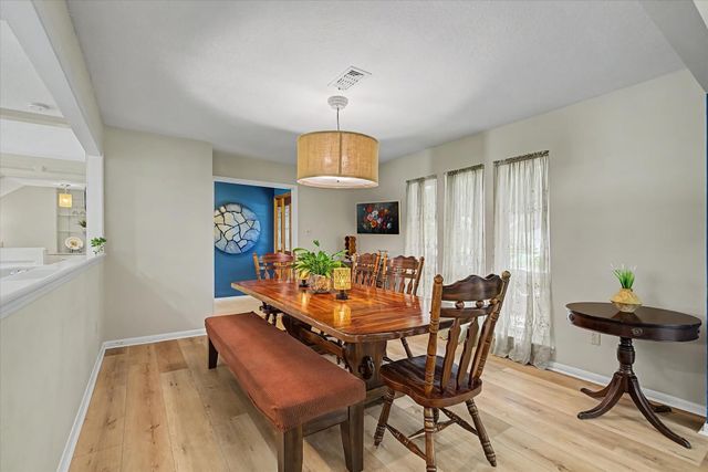 2211 Laurel Hill Drive, Kingwood, TX 77339