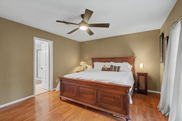 2211 Laurel Hill Drive, Kingwood, TX 77339