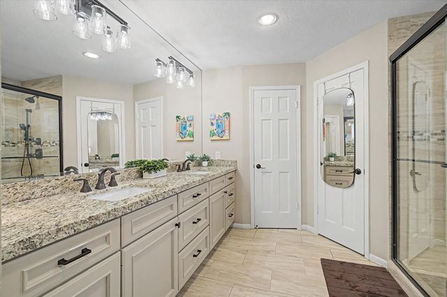 2211 Laurel Hill Drive, Kingwood, TX 77339