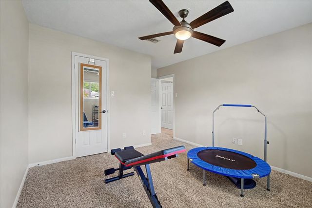 2211 Laurel Hill Drive, Kingwood, TX 77339