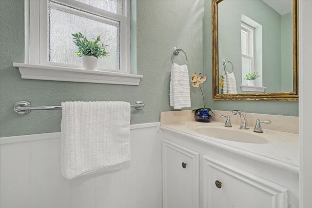 2211 Laurel Hill Drive, Kingwood, TX 77339