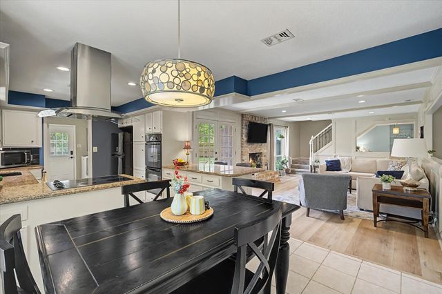 2211 Laurel Hill Drive, Kingwood, TX 77339