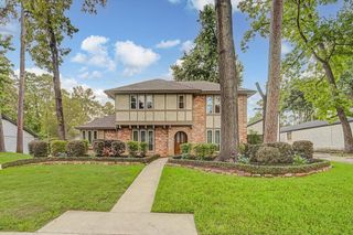 2211 Laurel Hill Drive, Kingwood, TX 77339