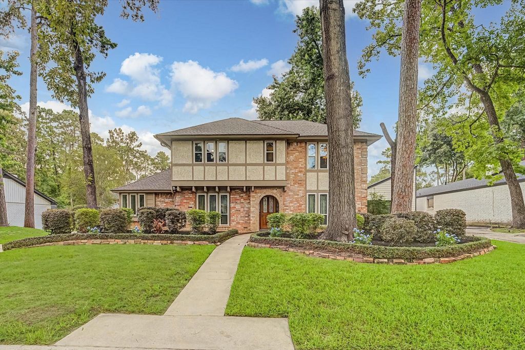 2211 Laurel Hill Drive, Kingwood, TX 77339