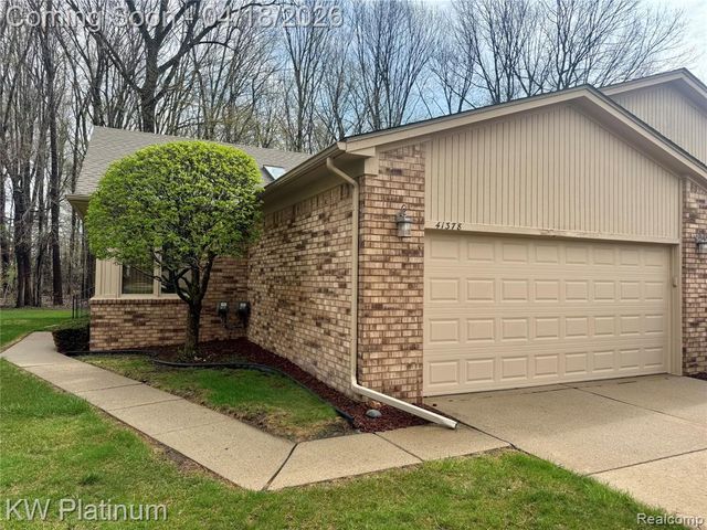 41378 Fortuna Drive 125, Clinton Township, MI 48038