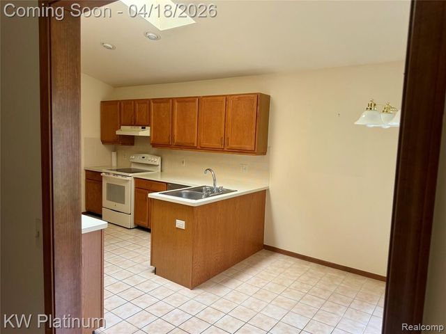 41378 Fortuna Drive 125, Clinton Township, MI 48038