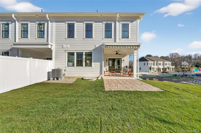 1801 Soundview Court, Yorktown Heights, NY 10598