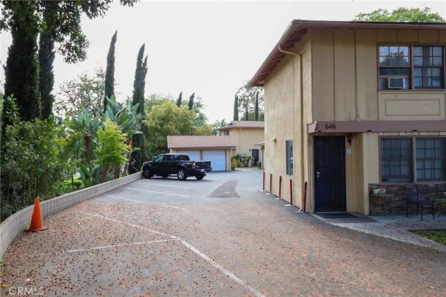 646 S Grand G, Orange, CA 92866