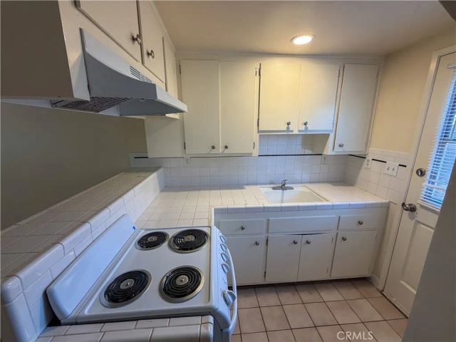 646 S Grand G, Orange, CA 92866