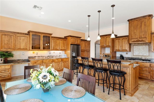 228 Vista Grande, Escondido, CA 92025
