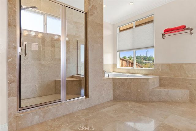 228 Vista Grande, Escondido, CA 92025