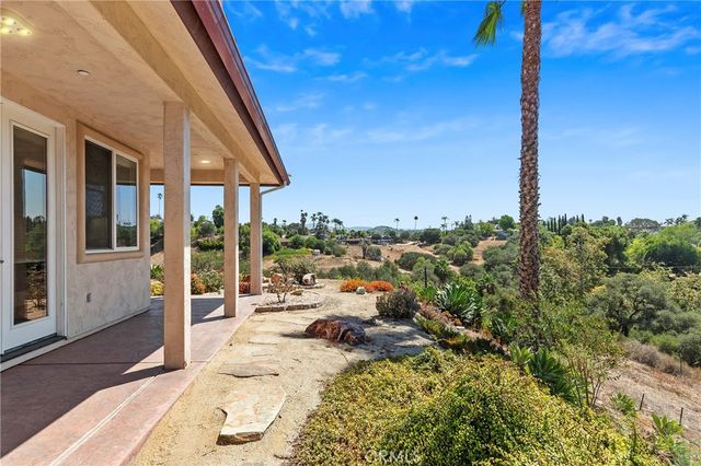 228 Vista Grande, Escondido, CA 92025