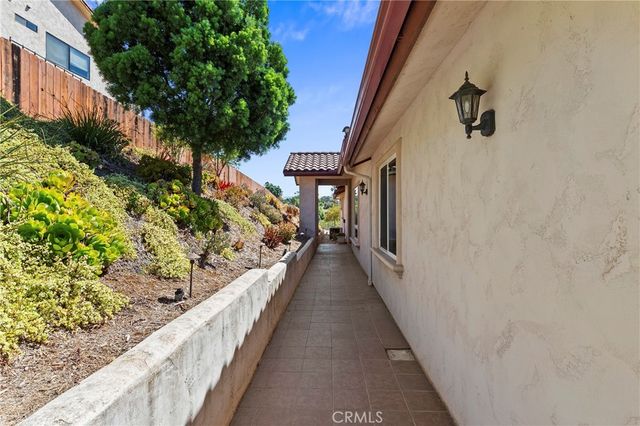 228 Vista Grande, Escondido, CA 92025