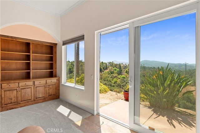 228 Vista Grande, Escondido, CA 92025