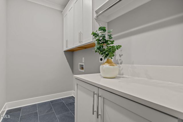 811 Maple Berry Lane 105, Raleigh, NC 27607