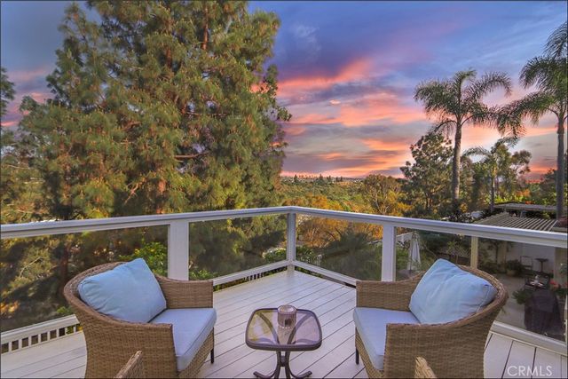 12 Hawaii, Aliso Viejo, CA 92656