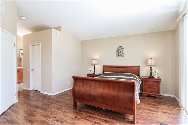 12 Hawaii, Aliso Viejo, CA 92656
