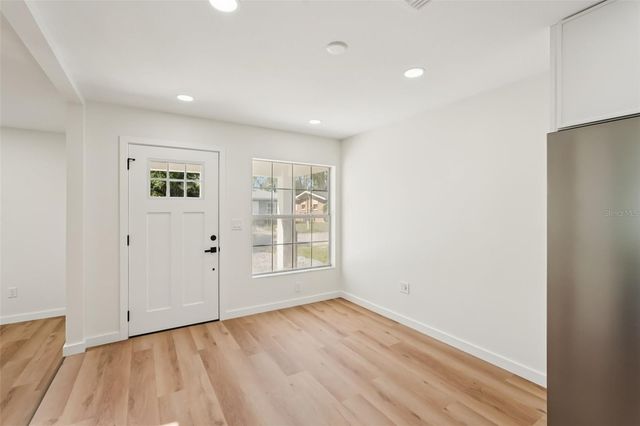 2107 8TH AVENUE E, Bradenton, FL 34208