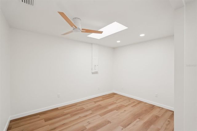 2107 8TH AVENUE E, Bradenton, FL 34208