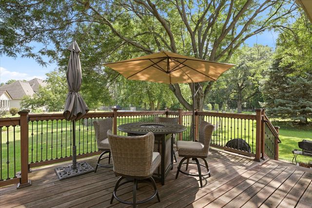 16015 46th Avenue N, Plymouth, MN 55446