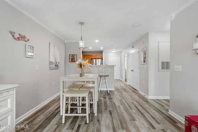 618 Condo Club Drive Unit 210, Wilmington, NC 28412