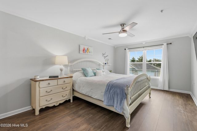 618 Condo Club Drive Unit 210, Wilmington, NC 28412