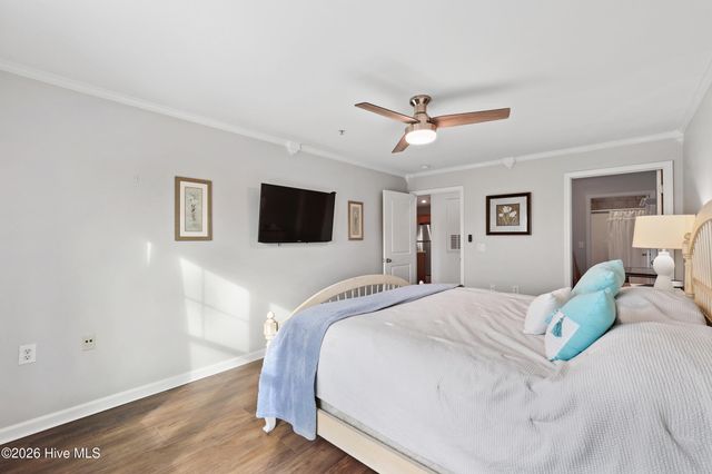 618 Condo Club Drive Unit 210, Wilmington, NC 28412