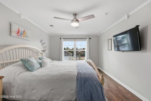 618 Condo Club Drive Unit 210, Wilmington, NC 28412