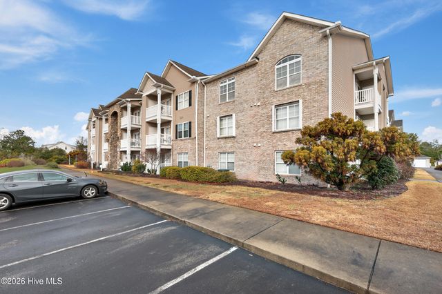 618 Condo Club Drive Unit 210, Wilmington, NC 28412