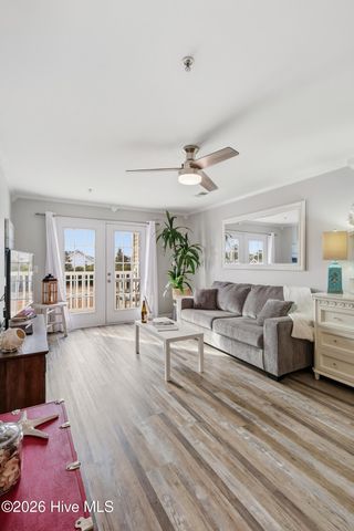 618 Condo Club Drive Unit 210, Wilmington, NC 28412