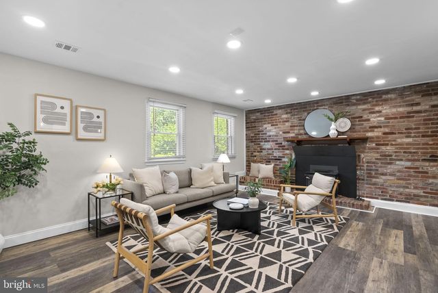 11919 TILDENWOOD DR, Rockville, MD 20852